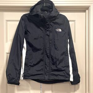 The North Face*Black Raincoat with Hood Windbreaker Jacket* Womens size medium